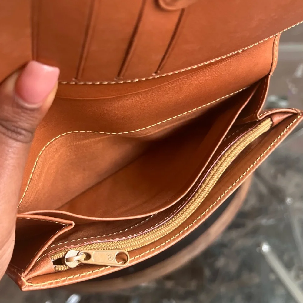 Authentic PRIMA classe wallet long beige leather